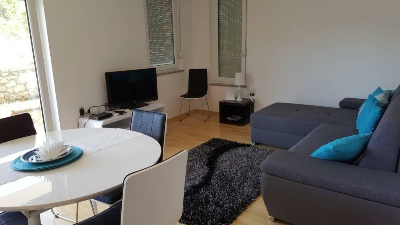 Apartment Koin Krk Town Exterior photo